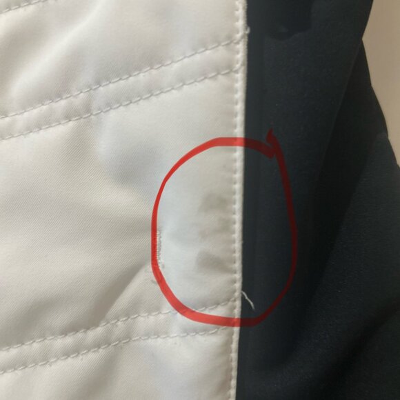 Obermeyer Womens Tuscany II Jacket- Women's Size 4 - Picture 4 of 4